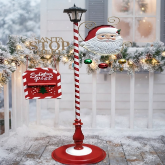 POSTE FAROL CON BUZON DE HIERRO FORJADO 78*42*197CON PLACA DE PAPA NOEL