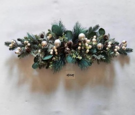 FESTAO NAVIDEÑO CON FRUTO Y PLATA C/FOLLAJE EUCALIPTO 72CM CENTRO MESA