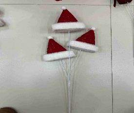 RAMA 80CM DECORATIVO NAVIDEÑO GORRA 14*17CM