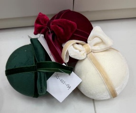 BOLA DECORATIVO NAVIDEÑO 8CM AVELUDADO 1PC COLORES MIXTOS