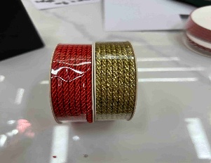 CORDON NAVIDEÑO DECORATIVO 3MM*9M DORADO Y ROJO