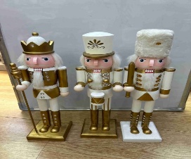 SOLDADO CASCANUECES NAVIDEÑO 1PC VARIOS DISEÑOS